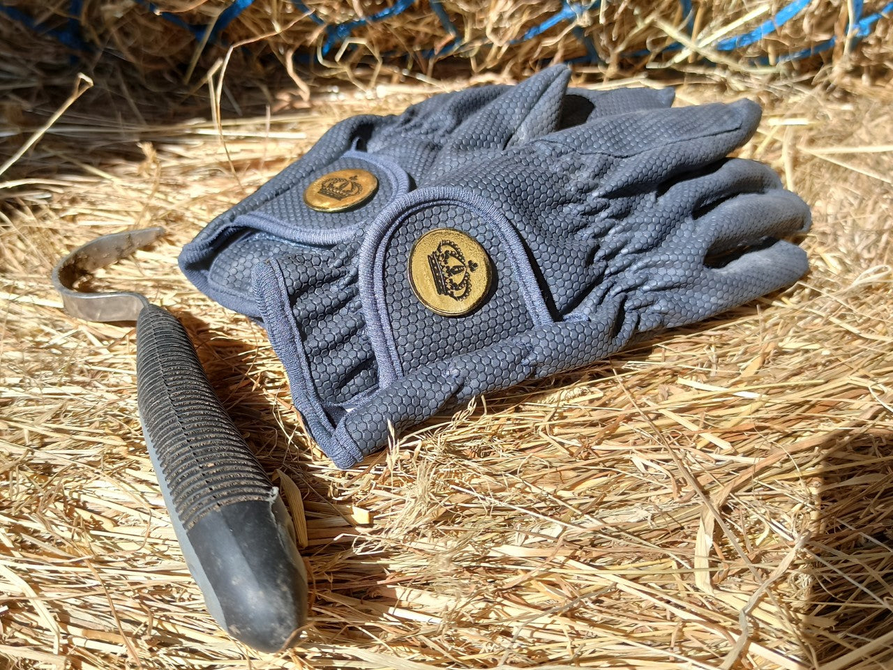 Close Contact Riding Gloves