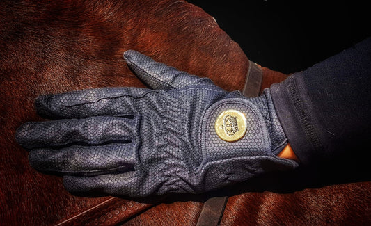 Close Contact Riding Gloves
